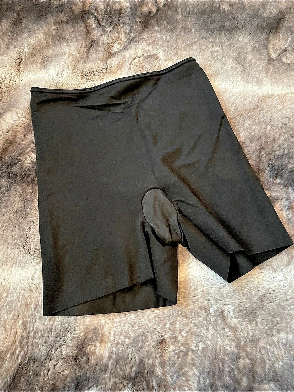 SPANX SpanxSculpt Seamless Power Shorty Size Small Like New